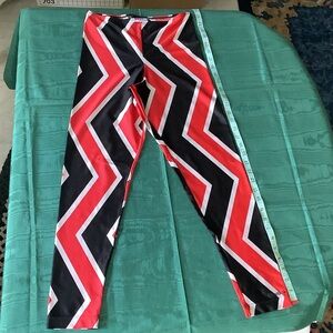 Reebok Vintage Zig-Zag Runner Exercise Leggings